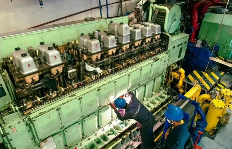 Marine Engine Overhaul Services in Dubai